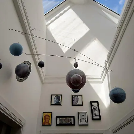Apartment Historic Royal Mile Penthouse With Lift *