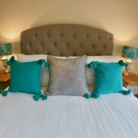Escape To @ Broughton Place *