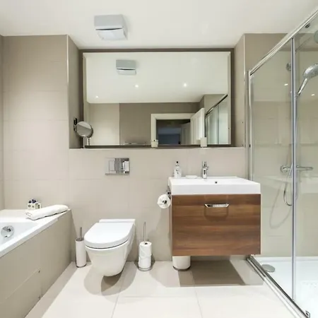 Contemporary 2 Bed In The City Centre 公寓 *