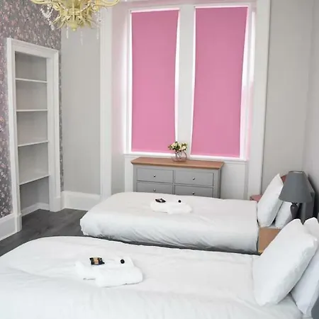 Chic & Modern 15 Minutes From Centre! Apartamento Edimburgo