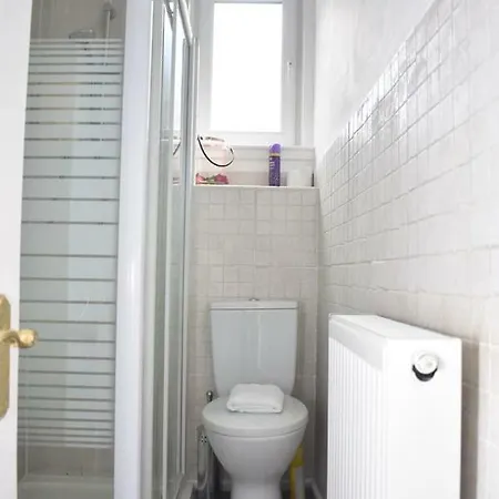 Chic & Modern 15 Minutes From Centre! Εδιμβούργο