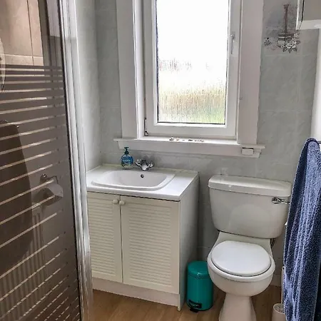 شقة Cosy 2 Bed - Free Parking - Between City/airport *
