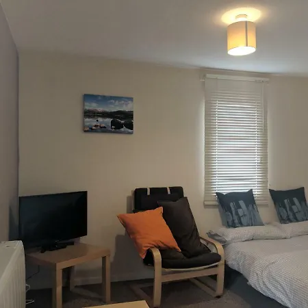 דירה Bright & Spacious Flat Near Royal Mile