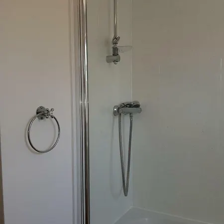 54 M2, 3 Yatak Odalı, 1 Banyolu Daire, Corstorphine Bölgesinde