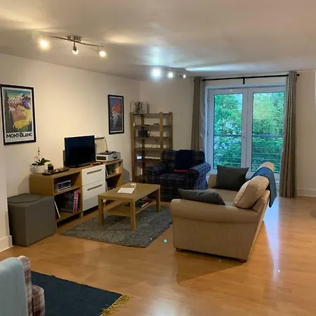 Beautiful And Modern Flat In Leith Διαμέρισμα Εδιμβούργο