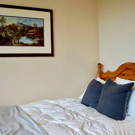 Charismatic 3 Bedroom Flat With Harry Potter Themes