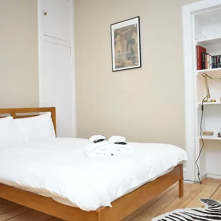 Apartamento Bright And Cosy Flat In Urban Fountainbridge *