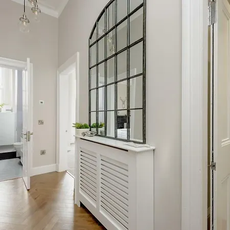 Perth Street Apartment Edinburgh