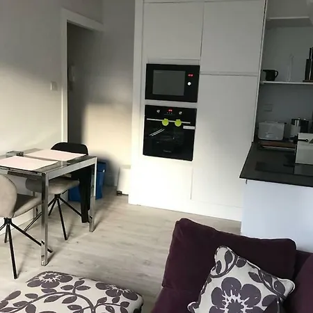 High Riggs Free Parking Apartment Edinburgh