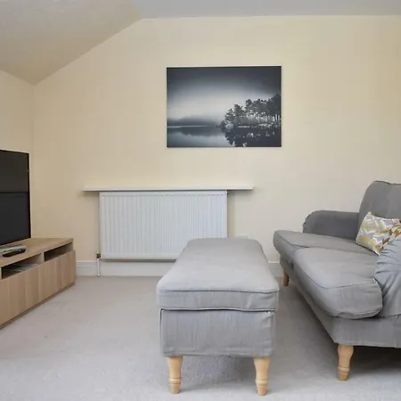 Apartment Lovely 3br In Beautiful Green Surroundings