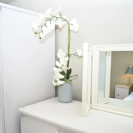 Lovely 2br In City Center, Short Walk To Castle * Edinburgh