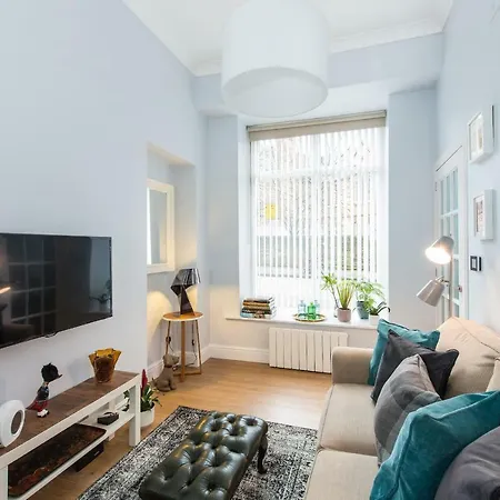 Scottish Stays - Main Door Studio In West Montgomery Place *