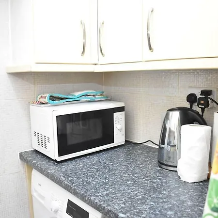 Διαμέρισμα Cosy And Quirky 10 Minutes From Centre!