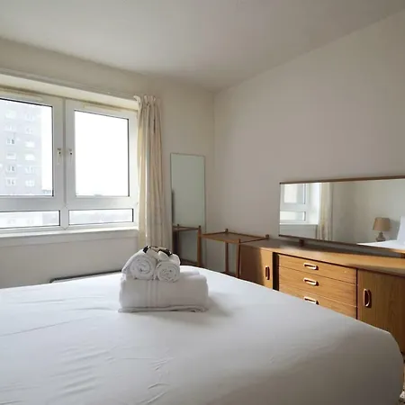 Homely 2br Apt In Residential Eastern شقة *