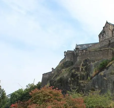 Apartment Castle Terrace Apartment *