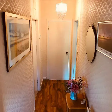 Anna Apartment