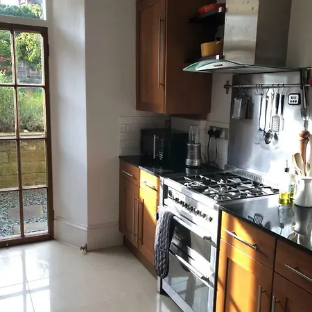 Apartment Beautiful Belgrave Garden Apt. Edinburgh