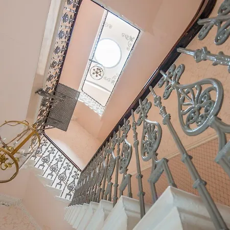 Scottish Stays - Luxurious In Royal Terrace Apartment Edinburgh