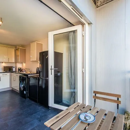 Scottish Stays - The Artworks 2 Bedroom