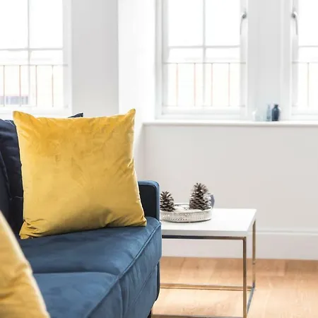 Luxurious Living In Gullane *