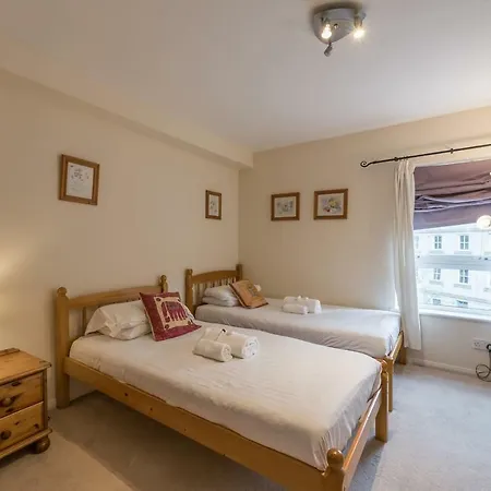 Two Bed City Centre With Private Parking Διαμέρισμα