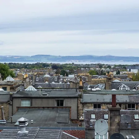 Picardy Place - The Wee Place On Picardy Place Daire *