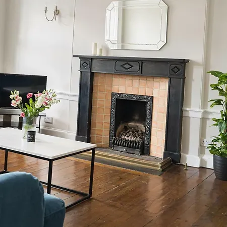 Charming & Traditional 3br Georgian * Edinburgh