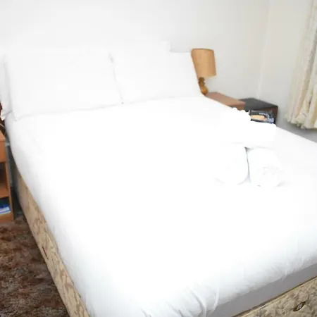 شقة Homely 2br Apt In Residential Eastern إدنبرة
