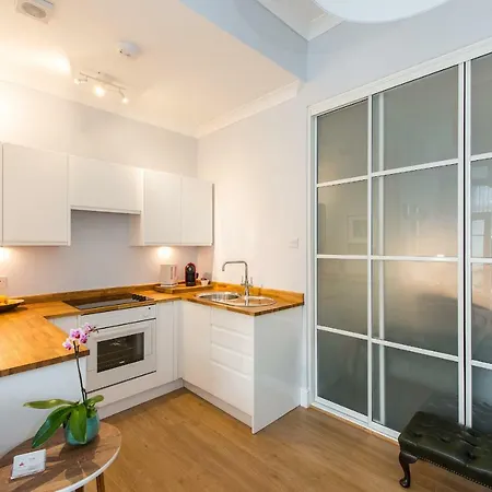 Apartment Scottish Stays - Main Door Studio In West Montgomery Place