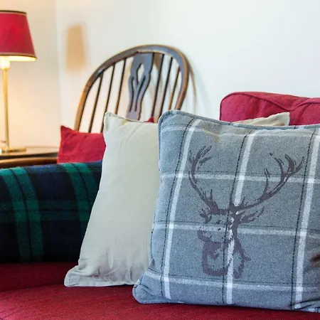 Scottish Stays - The Artworks 2 Bedroom Edinburgh