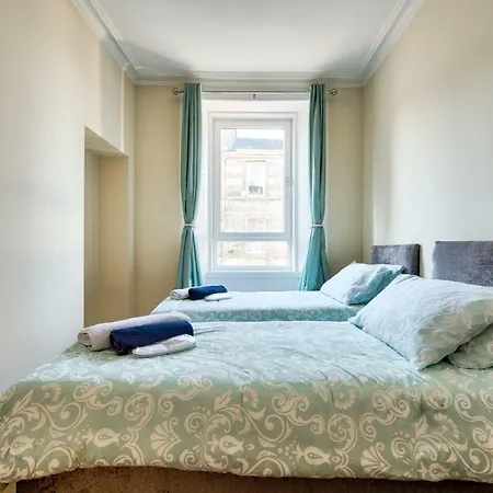 Apartamento Fabulous Seaside - Sleeps 6, Free Wifi & Parking *