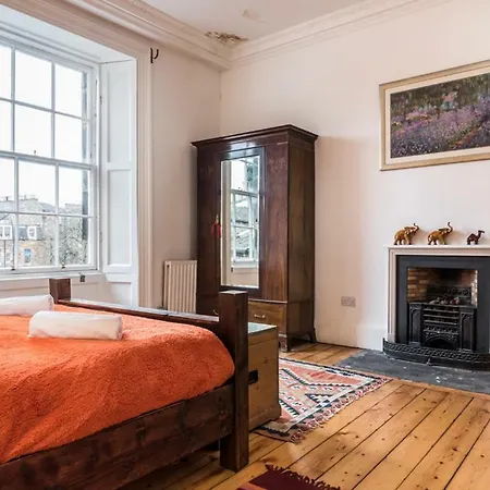 Stunning Georgian Apartment