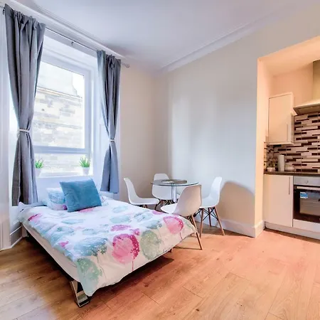 Apartamento Fabulous Seaside - Sleeps 6, Free Wifi & Parking Edimburgo