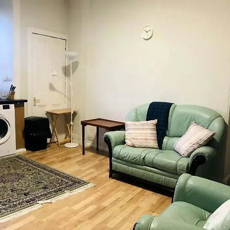 City Center - Budget Holiday Flat