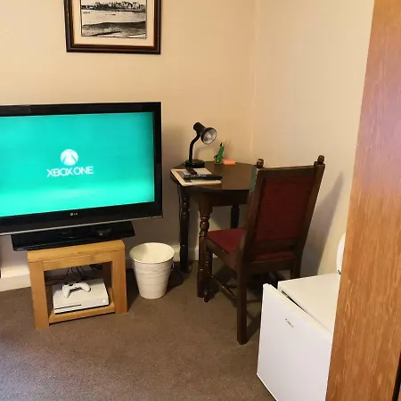 Tartanrooms 招待所 4*