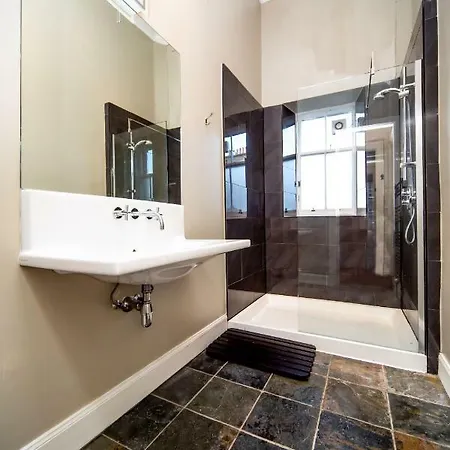 Dundas Street Georgian Townhouse Appartement