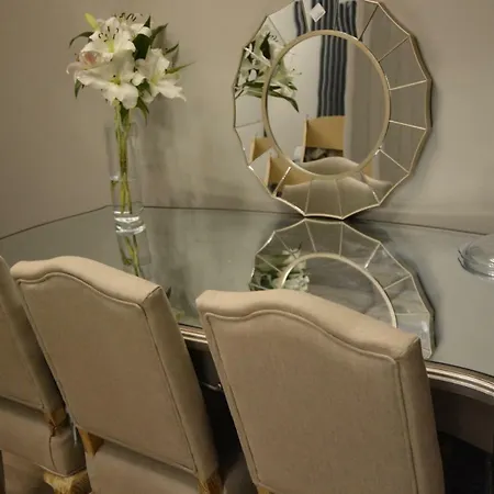Luxury Flat In A Historic Building@blackfriars Street *