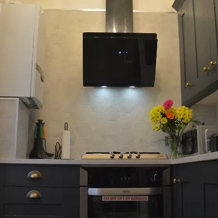 Apartment Luxury Flat In A Historic Building@blackfriars Street *