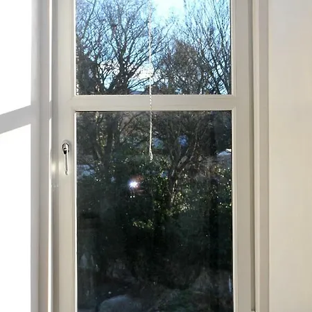 Warm Bright Flat, Perfect For Exploring * Edinburgh