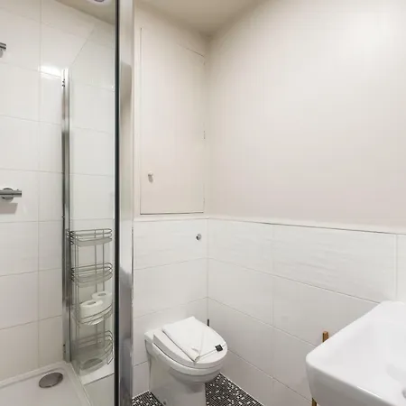 Comfortable City Centre Living, Nearby Eicc *