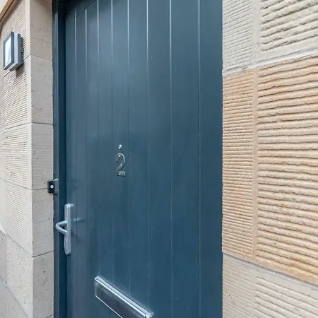 No. 2 In The Lane