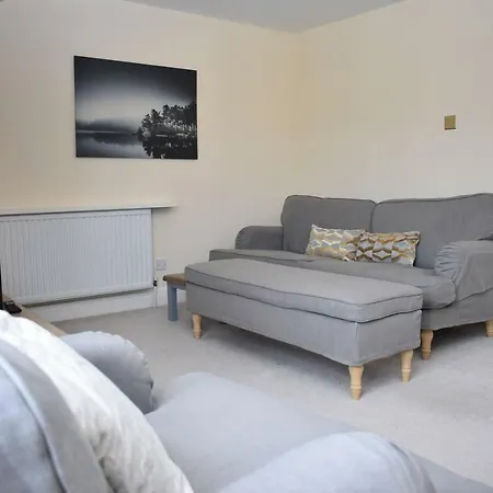 Apartment Lovely 3br In Beautiful Green Surroundings