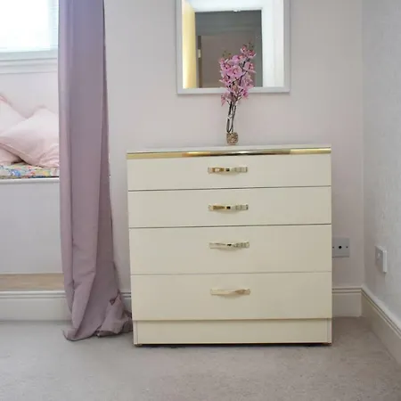 Lovely 3br In Beautiful Green Surroundings Apartment Edinburgh