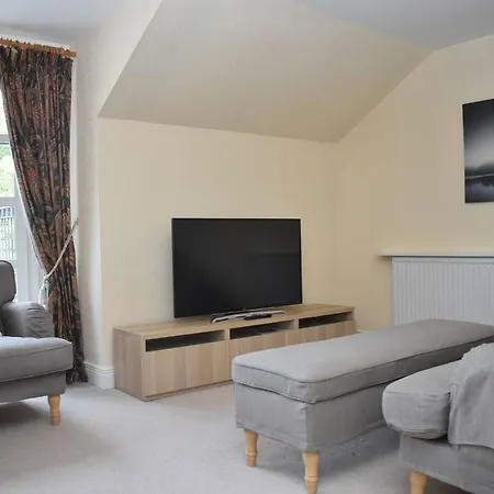 Lovely 3br In Beautiful Green Surroundings Edinburgh