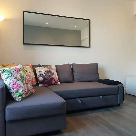 Stylish - Near Haymarket, Walk To Castle And Princes Street