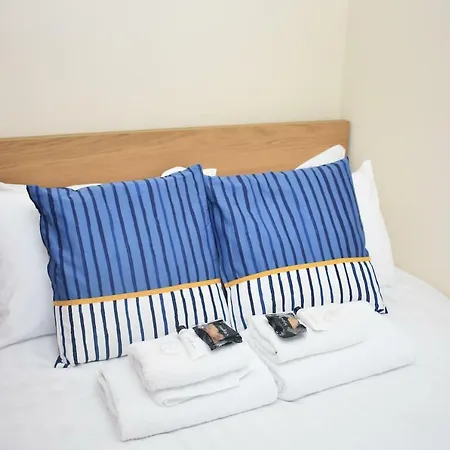 Brunswick Road - Spacious 3br 10 Minutes From Princes Street Appartement *