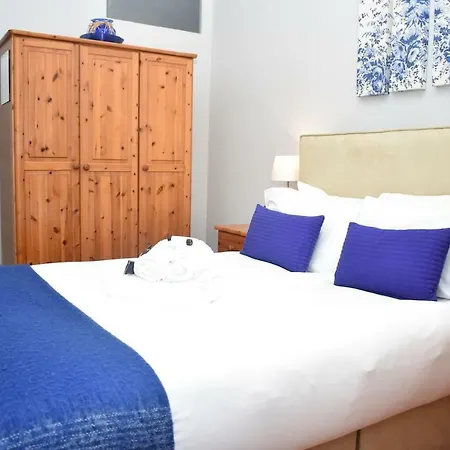 Apartment Lovely 2br In City Center, Short Walk To Castle *