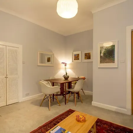 Scottish Stays - 1 Bedroom Flat In The Heart Of Leith *