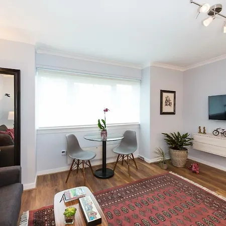 Scottish Stays - The Allanfield Apartment Apartment