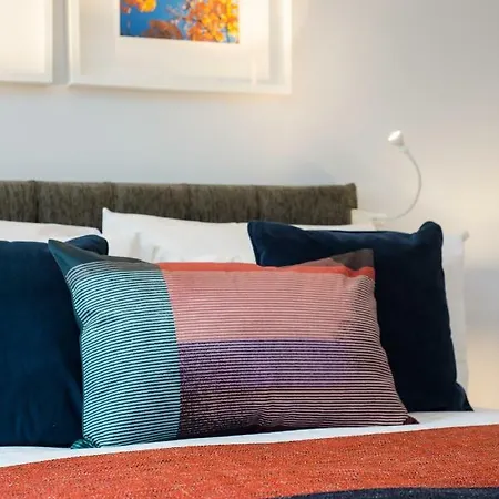 Scottish Stays - The Allanfield Apartment